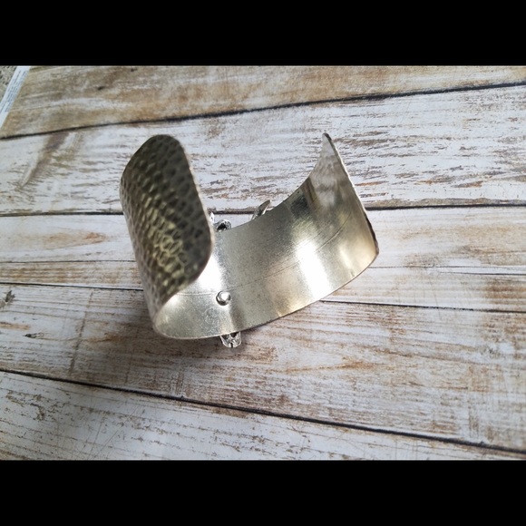 ⚓️SALE⚓️ Boho steer head skull cuff - Picture 3 of 7